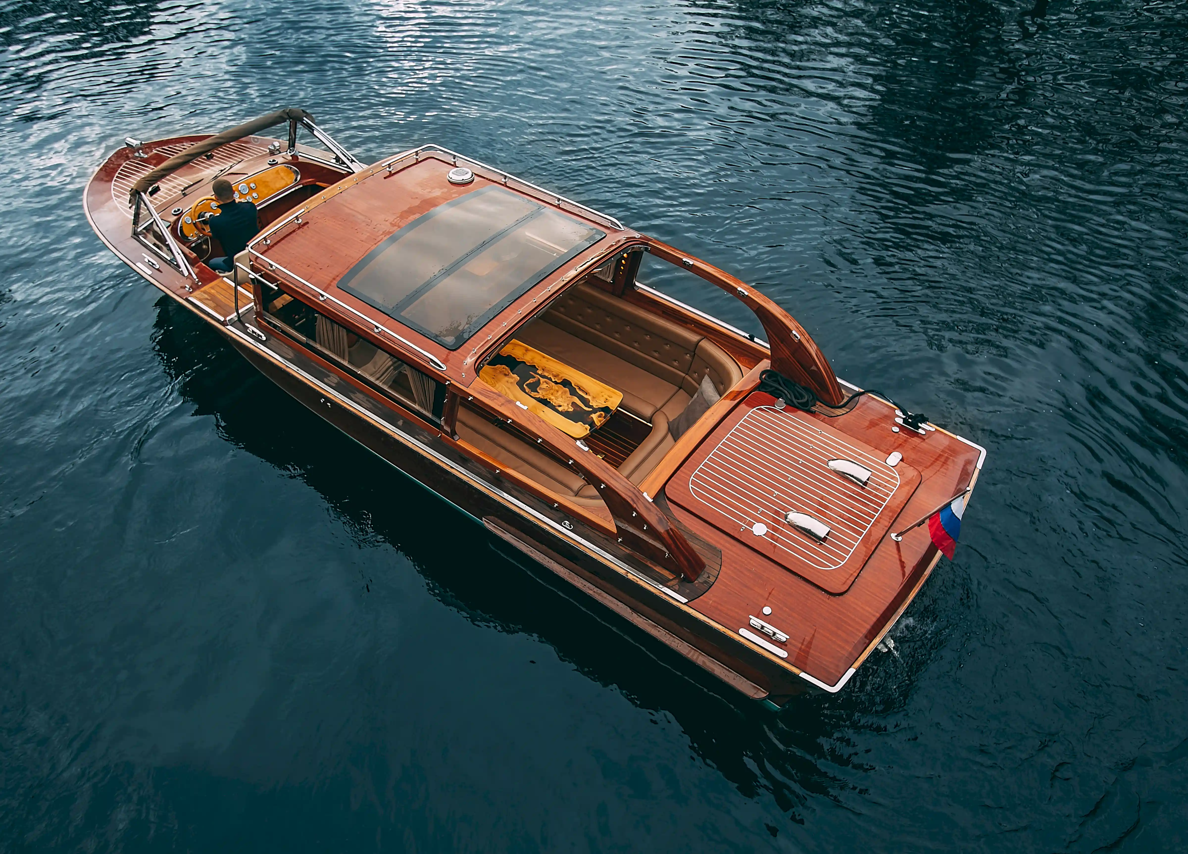 Катер  «Венисса» image- 2